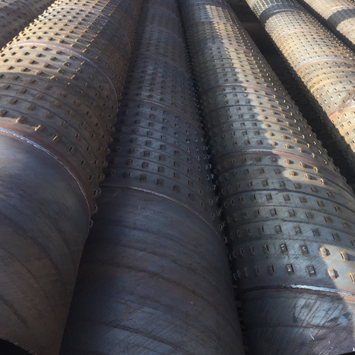 梧州孔式滤水管的材质选择